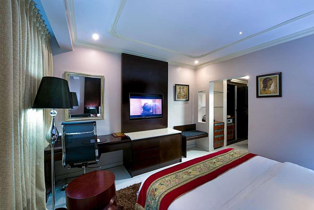 The Lilygate Lagos Room photo