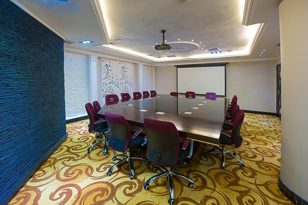 The Lilygate Lagos Exterior photo