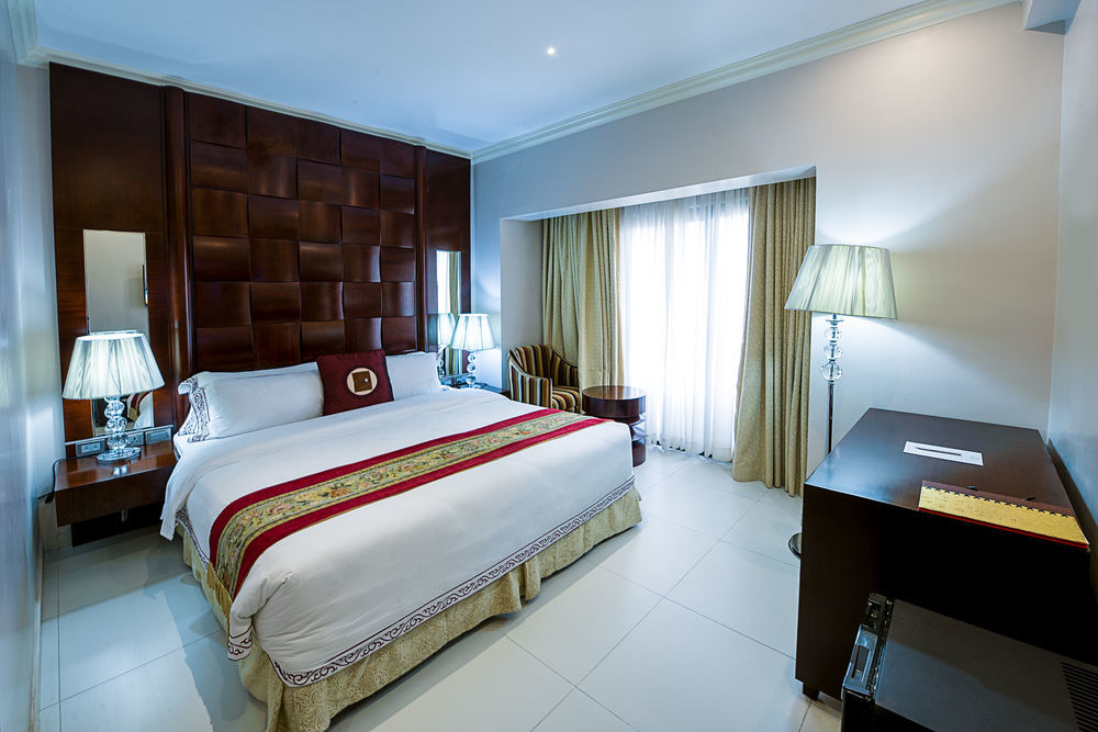 The Lilygate Lagos Exterior photo